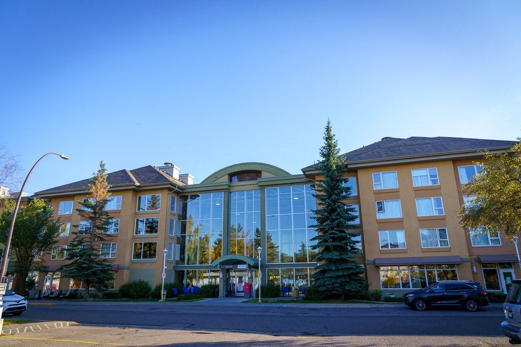 Aspen is a large friendly community with 267 suites